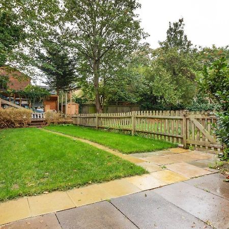 לונדון Airy Spacious 1 Bedroom Aprtment With Garden In Brixton מראה חיצוני תמונה