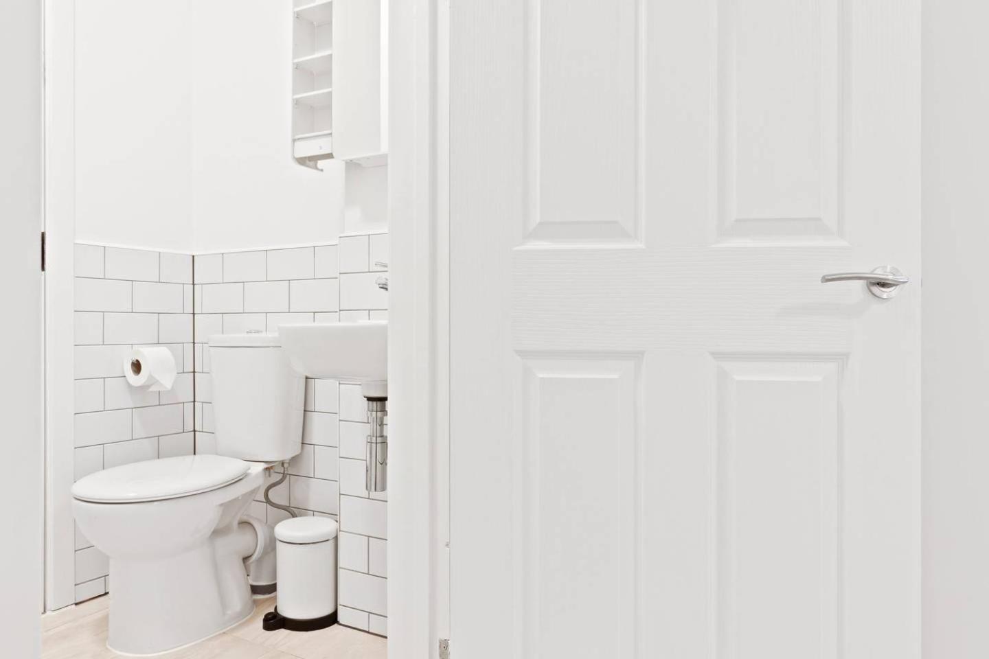 לונדון Airy Spacious 1 Bedroom Aprtment With Garden In Brixton מראה חיצוני תמונה
