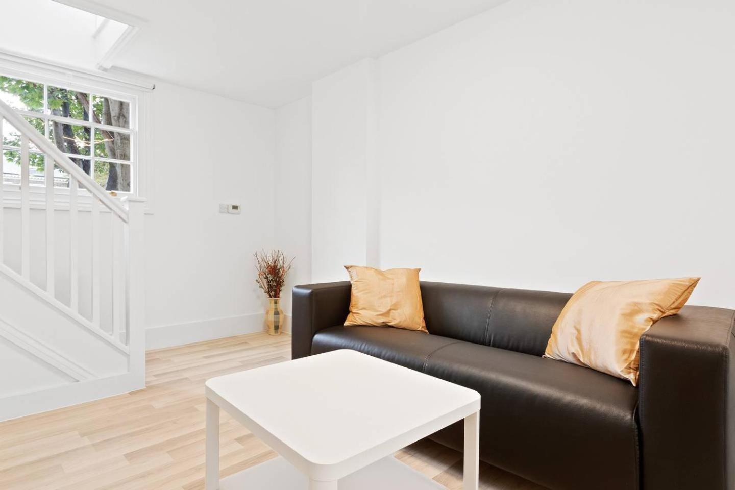 לונדון Airy Spacious 1 Bedroom Aprtment With Garden In Brixton מראה חיצוני תמונה